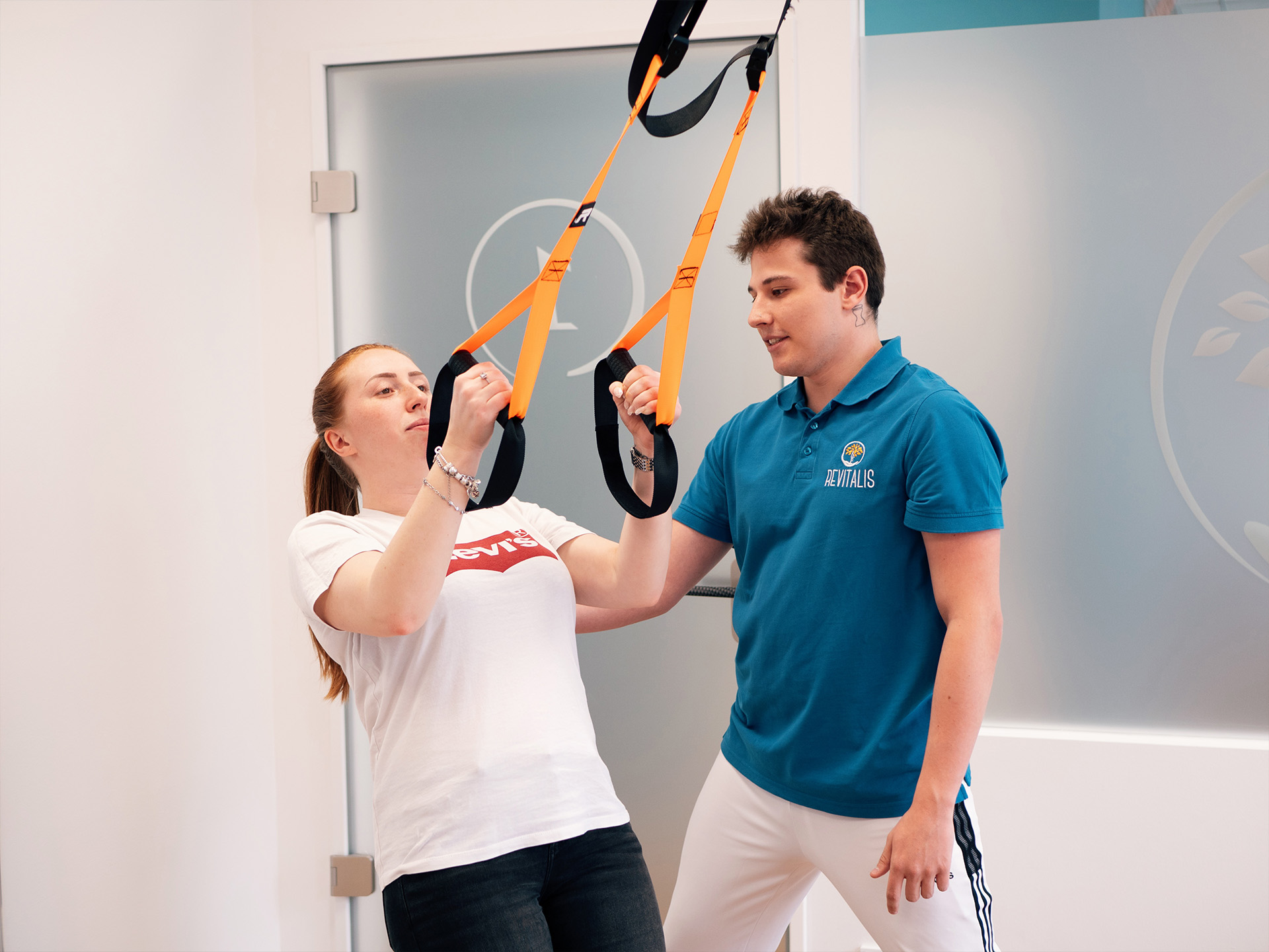 Revitalis Physiotherapie in München Training mit Spezialisten